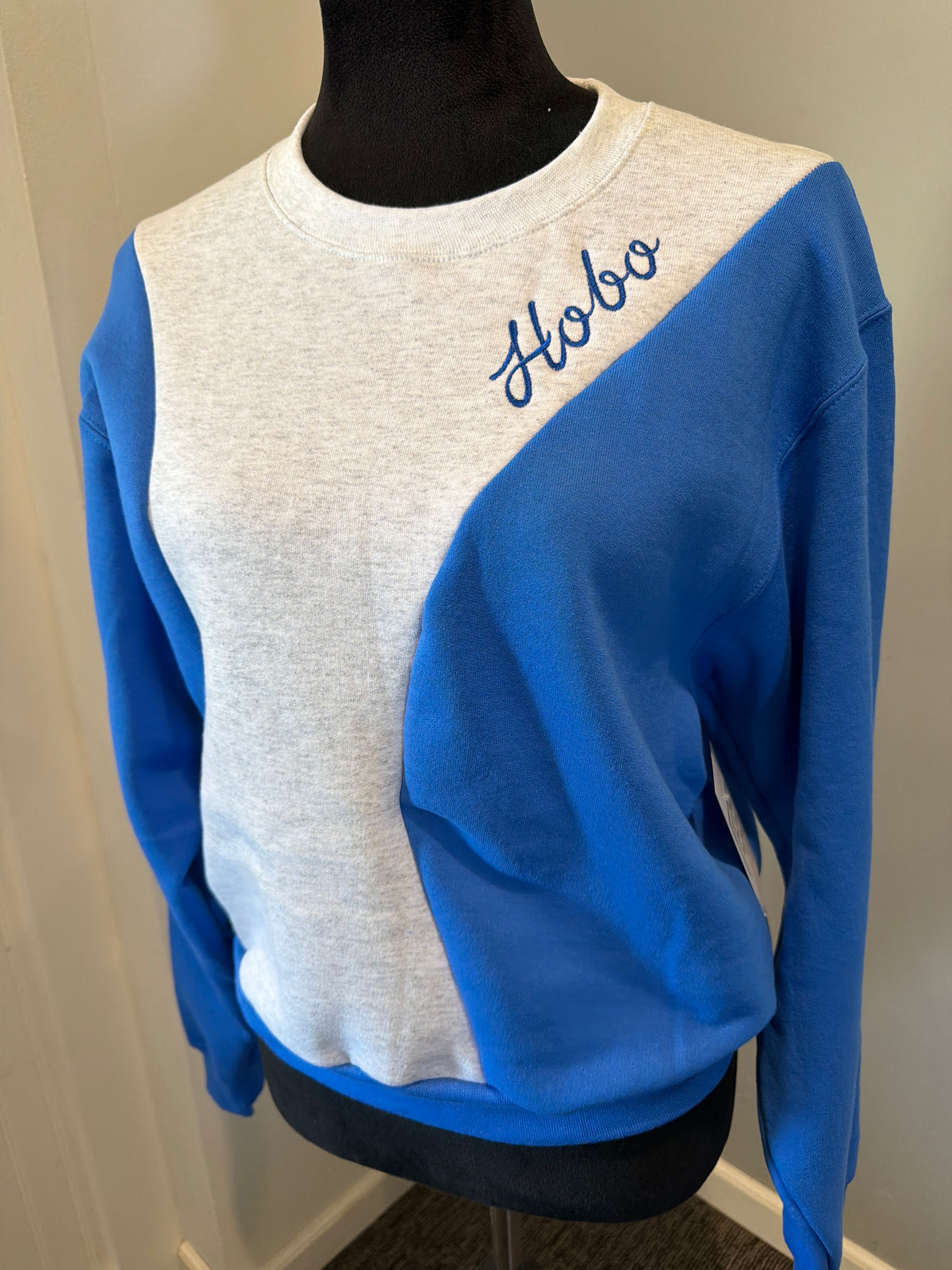 Royal Groovy Hobo Crewneck (M)